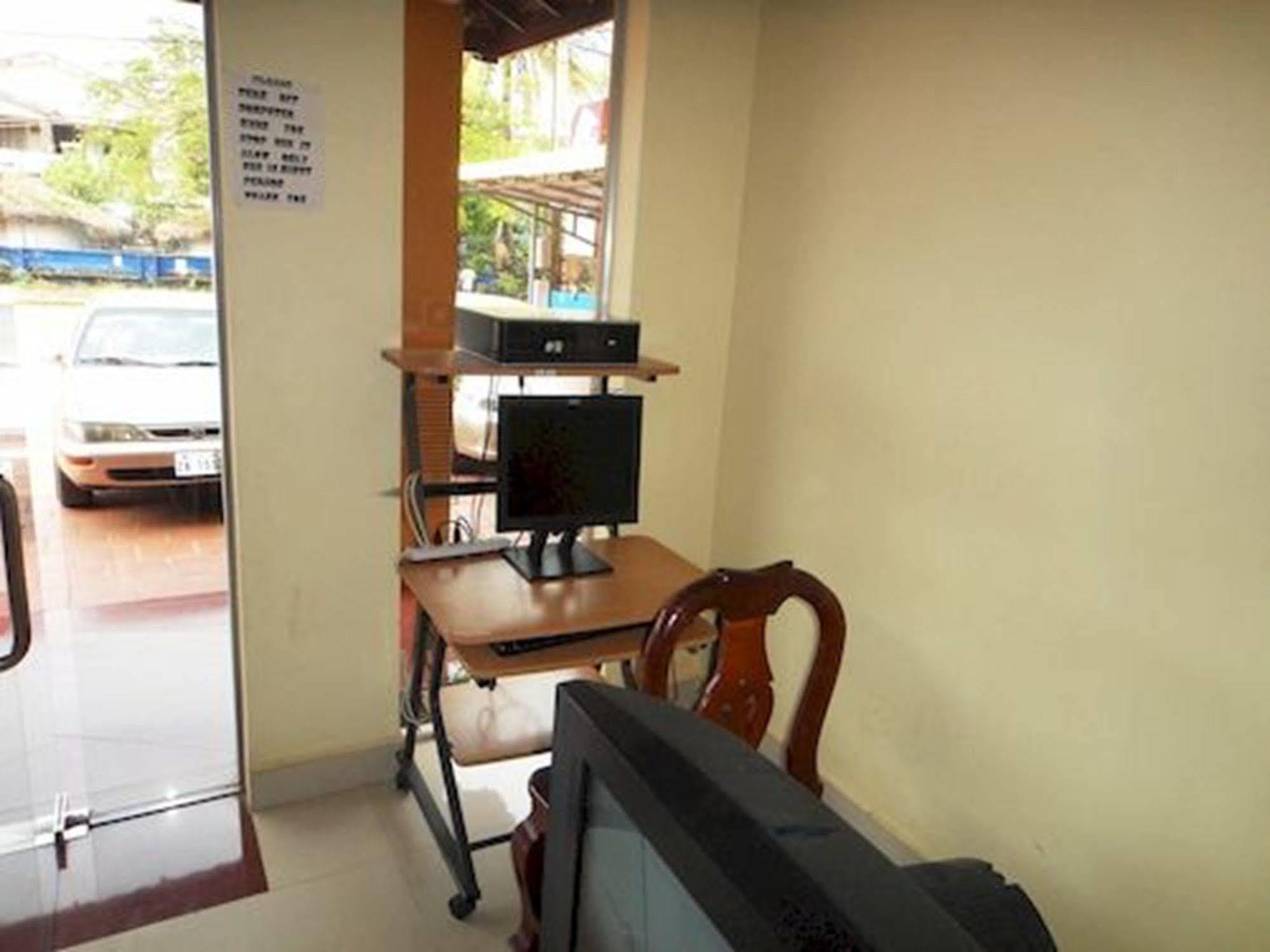 Nyny Hotel Kampot Exterior foto