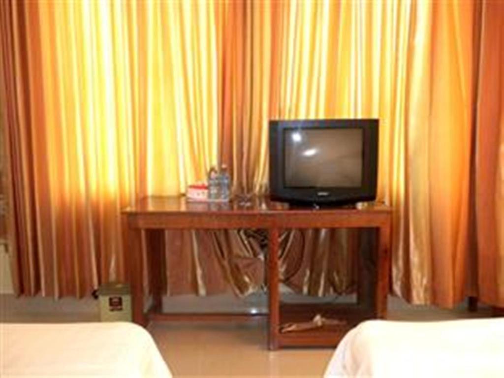 Nyny Hotel Kampot Quarto foto